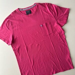 Abercrombie & Fitch Men's Pink Crew Neck T-Shirt